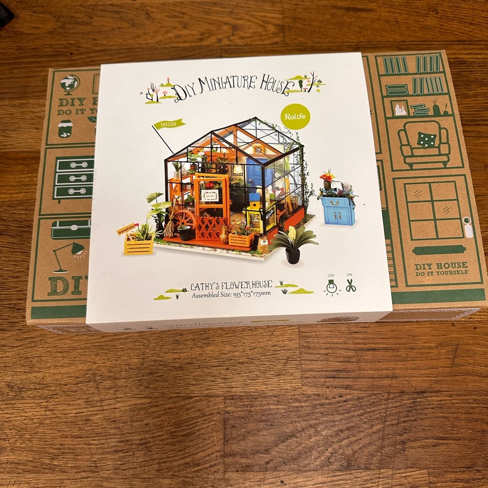 DIY Miniature House Kit - Cathy's Flower House